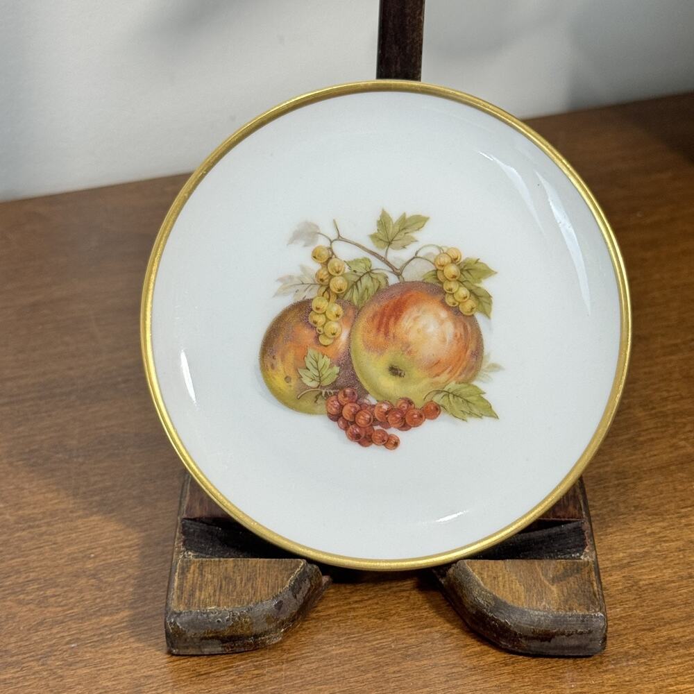 Vintage AK Kaiser Germany Collector Plate Fruit Apples Berries Gold Rim 4"